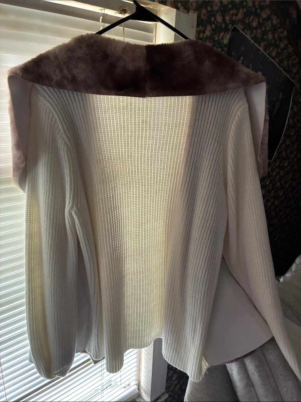Napa Valley Cream Sweater with Taupe Faux Fur Shawl - Picture 3 of 3